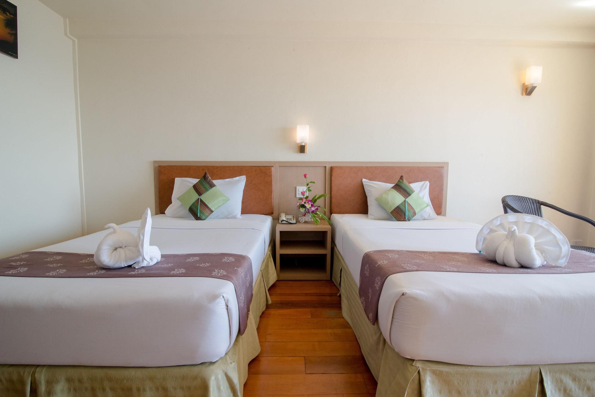 New Travel Beach Hotel & Resort Chao Lao Beach Buitenkant foto