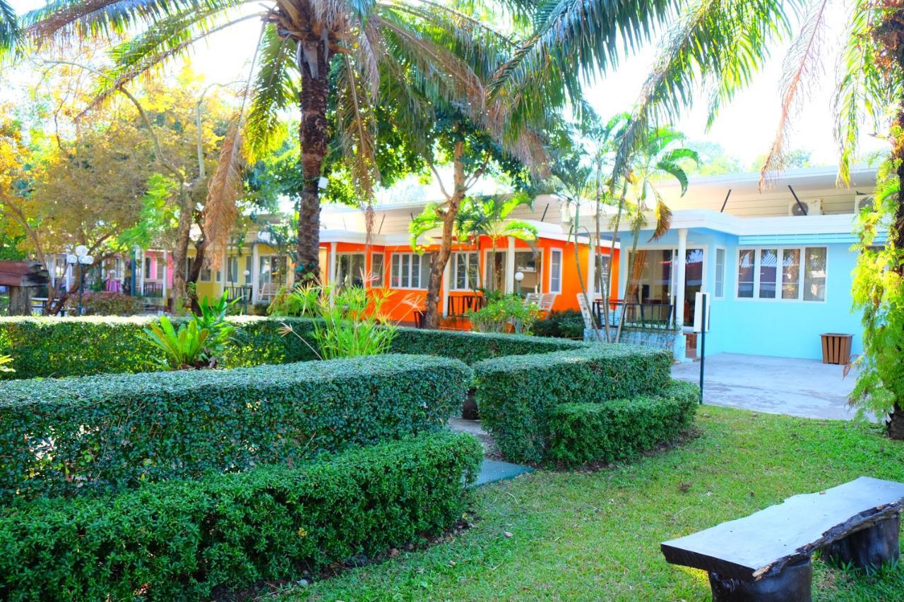 New Travel Beach Hotel & Resort Chao Lao Beach Buitenkant foto
